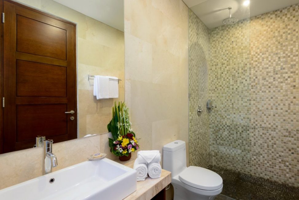 Villa-Amelia-Bali-Bathroom-3