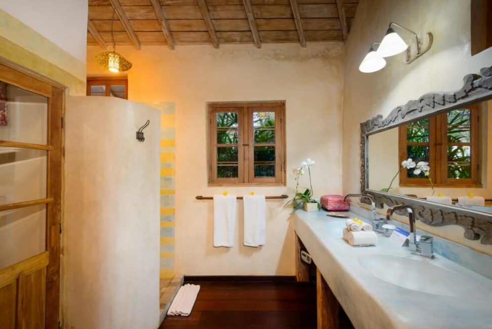 Villa-Amsa-Bali-Bathroom-two