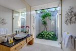 Villa-Aramanis-Bamboo-Bali-Bathroom-Amenities