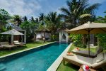 02-Majapahit Beach Villas Villa Raj Garden, pool and bale