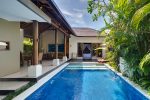 1. Lakshmi Villas Solo Pool and villa