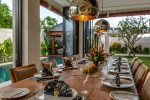 2-Villa-The-Maya-Dining-Table
