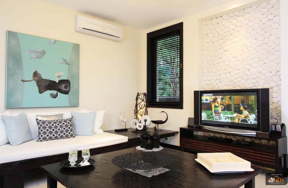 arjuna-villa-living-room-tv