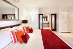 villa-asante-bedroom-one_0